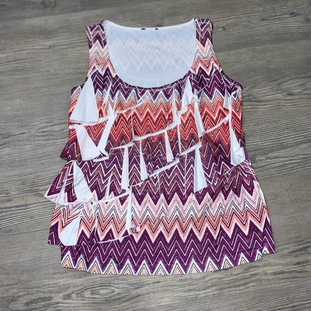Zigzag Layered Ruffle Tank - Picture 2 of 10